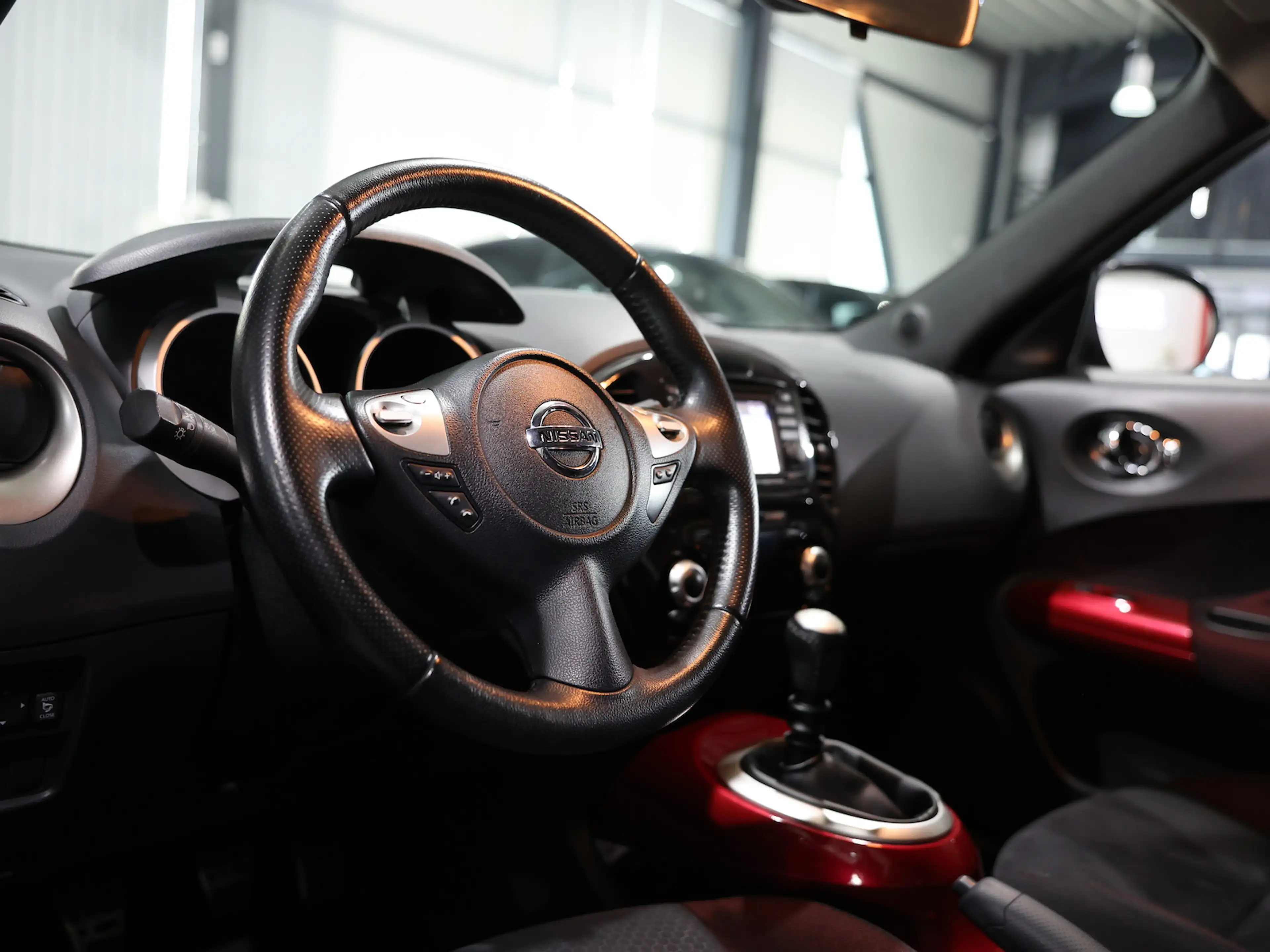 Nissan Juke 1.6 T TEKNA / NAVI+KAMERA / TEMPOMAT — photo 14