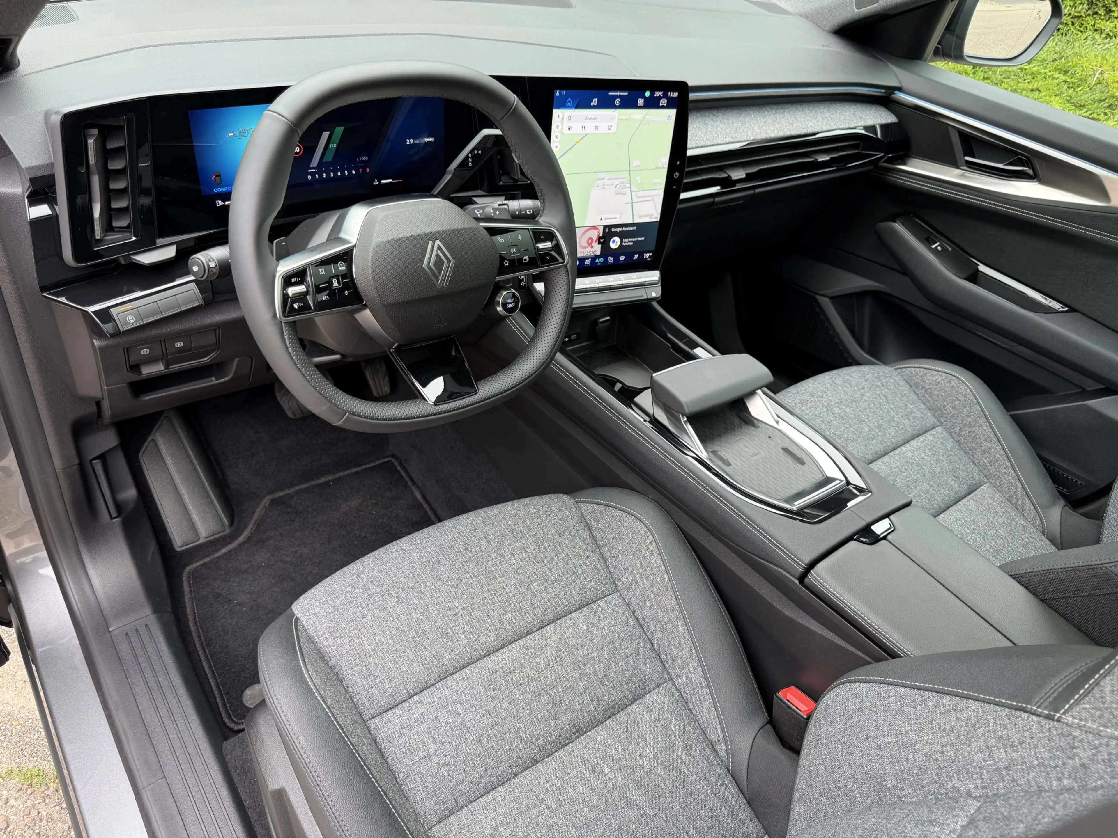 Renault Austral 1.3 mild hybrid 150pk Automaat Techno l PANO-DAK l — photo 5