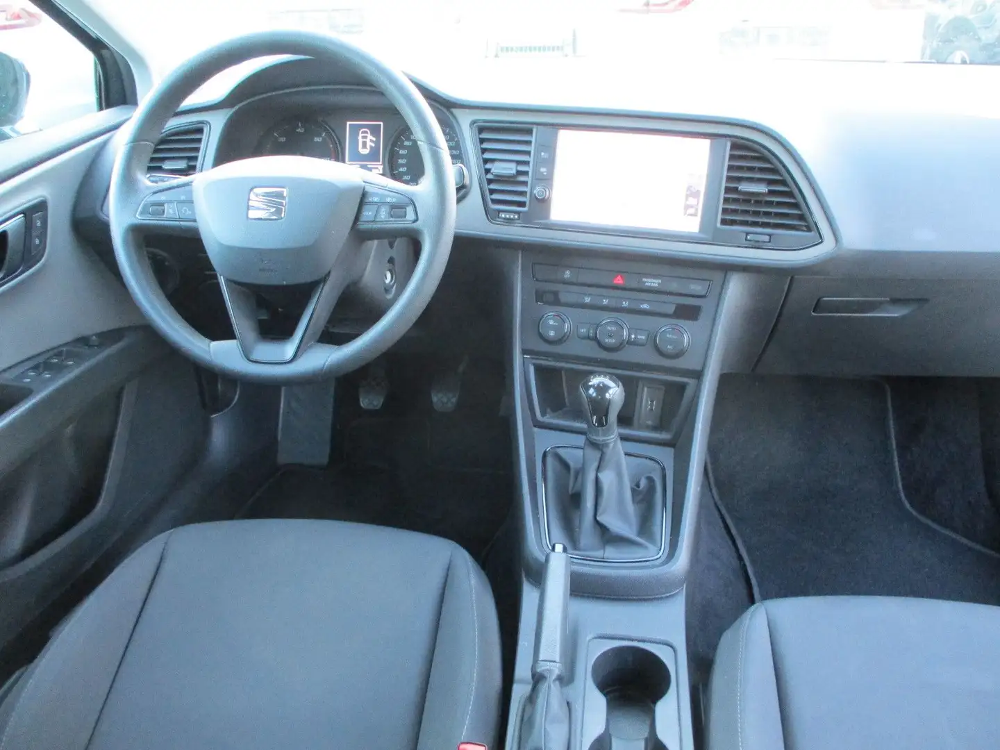 SEAT Leon 1.6 TDI Reference NAVI PDC TEMPOM Grau - 2