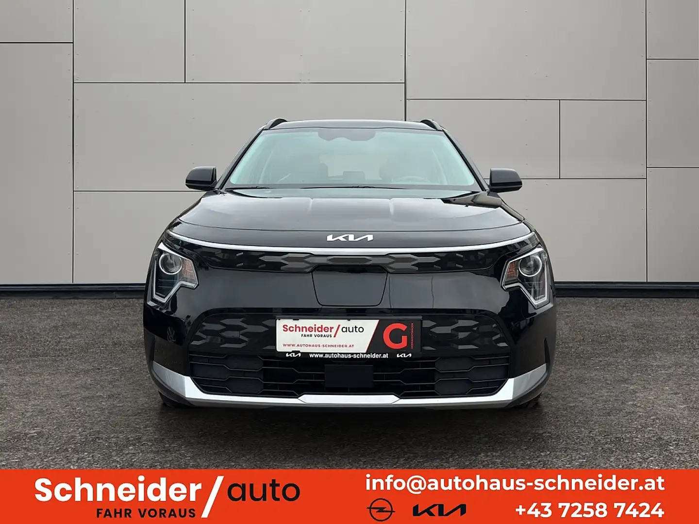 Kia e-Niro Niro EV Long Range 64kWh Silber Aut. Schwarz - 2