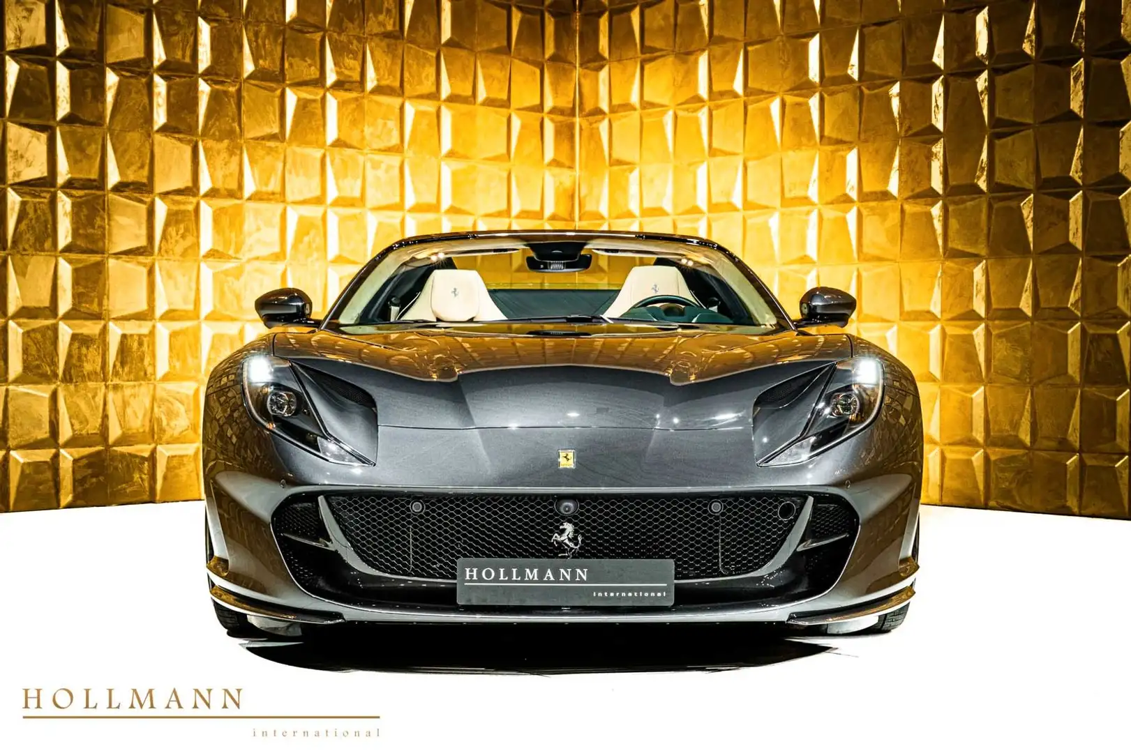 Ferrari 812 GTS + LIFT + SURROUND VIEW + CARBON FIBER Grey - 2