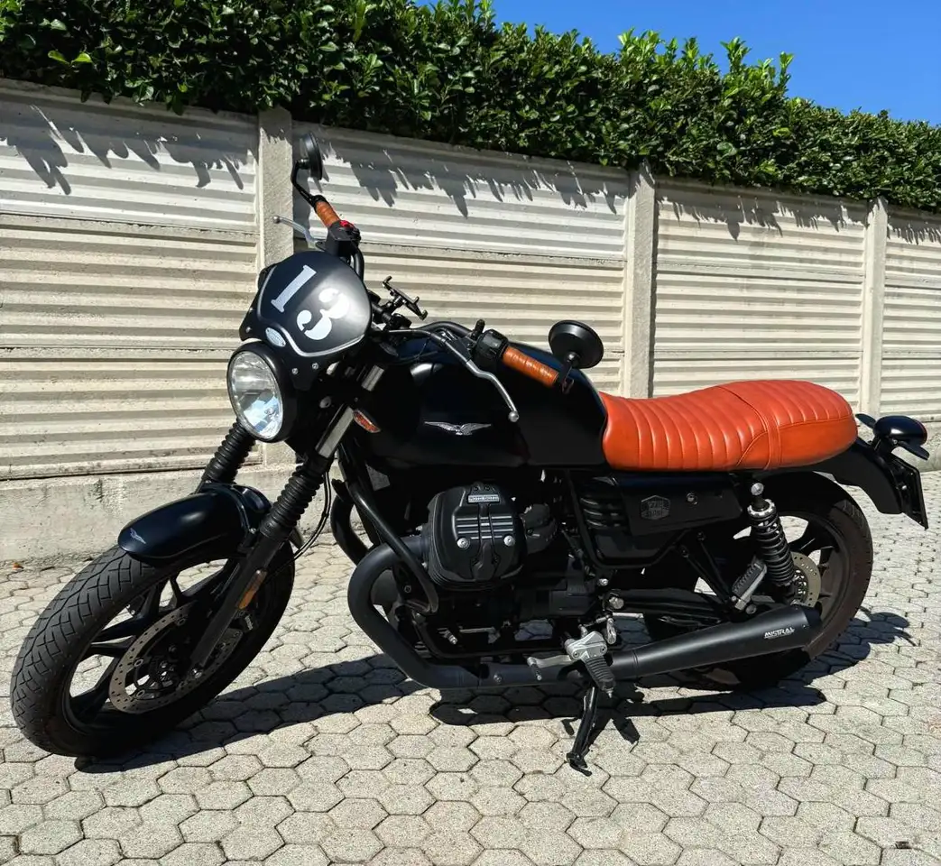 Moto Guzzi V 7