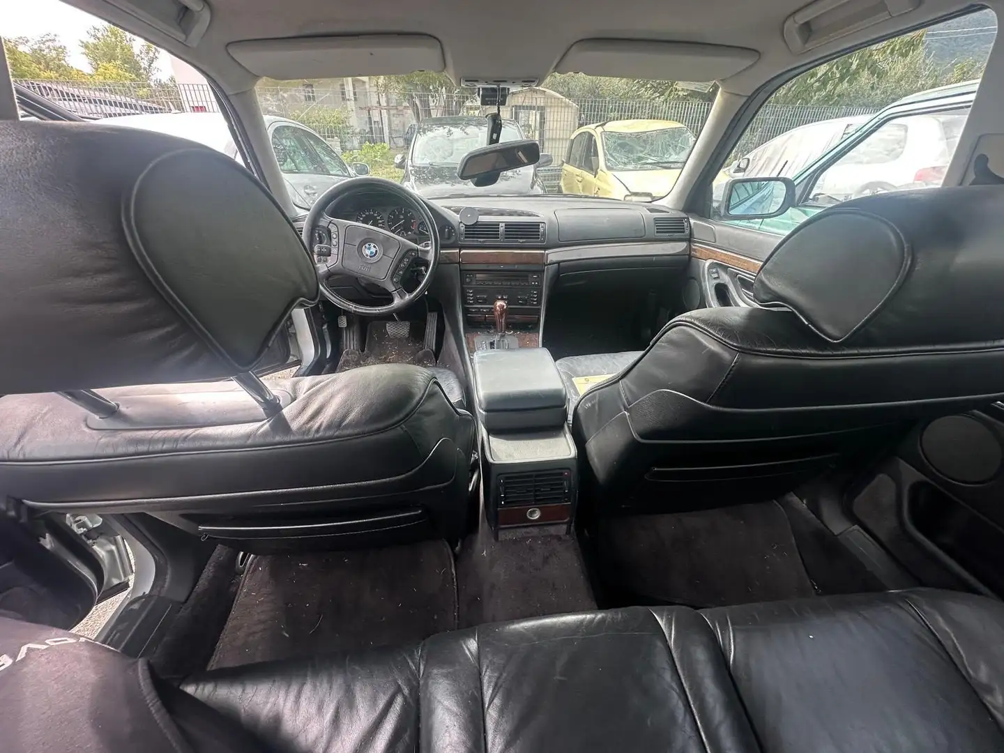 BMW 728 728i - 1