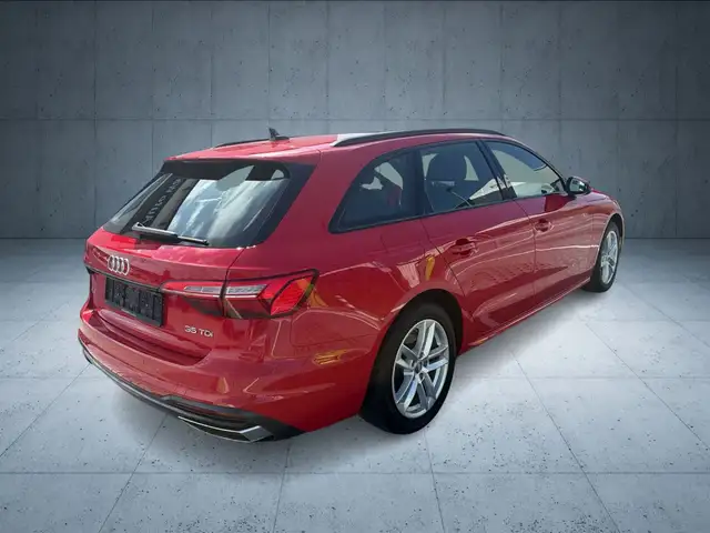 Audi A4 view 15