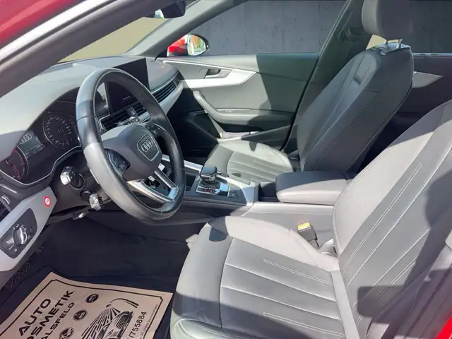 Audi A4 view 9