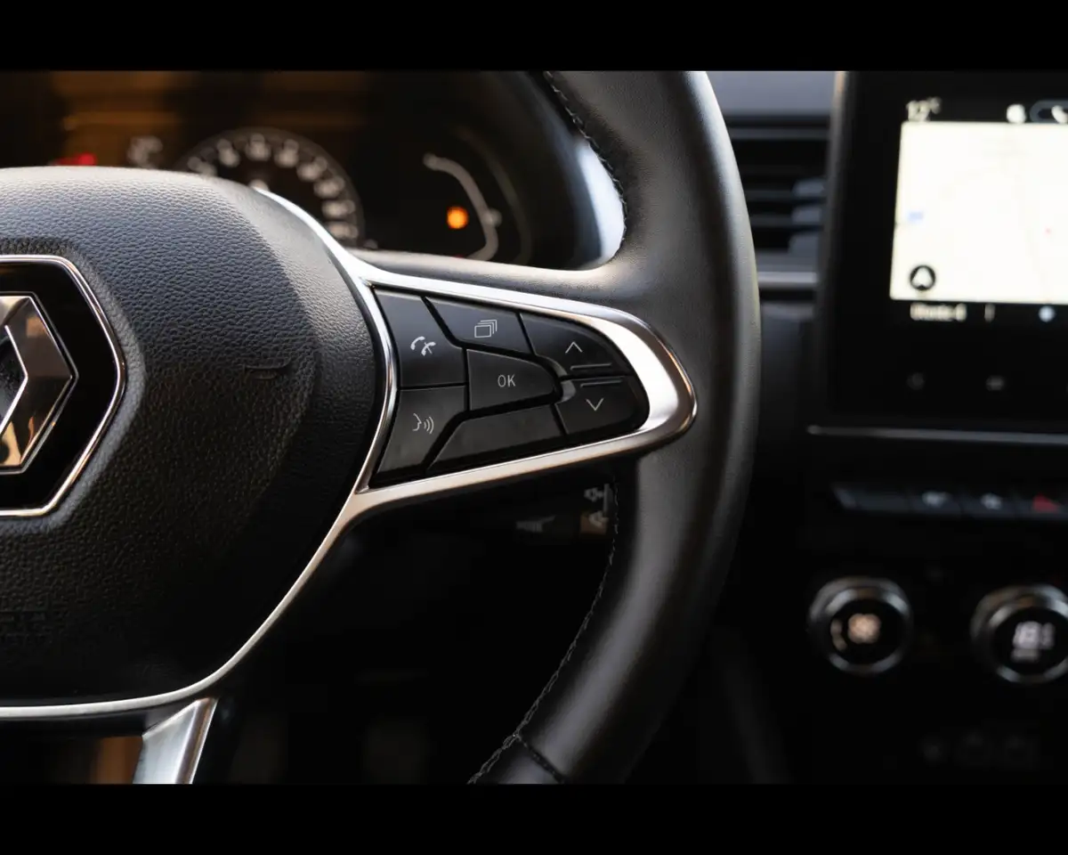 Renault Captur TCe 90 CV Techno 23