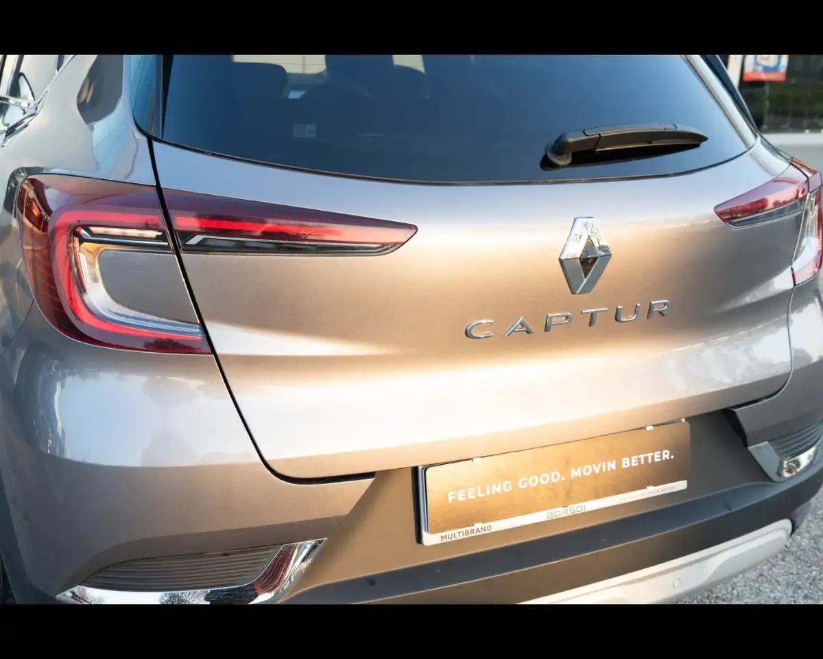 Renault Captur TCe 90 CV Techno 33