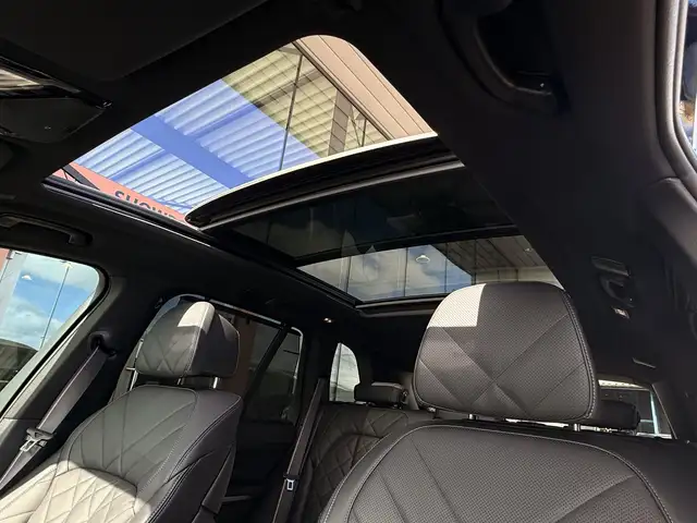 BMW X5 view 7