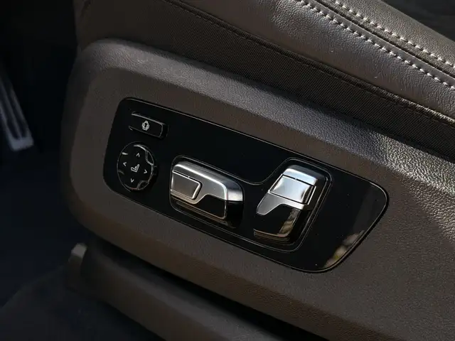 BMW X5 view 6