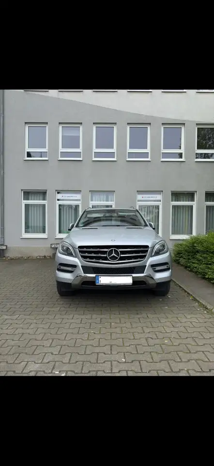 Mercedes-Benz ML 250