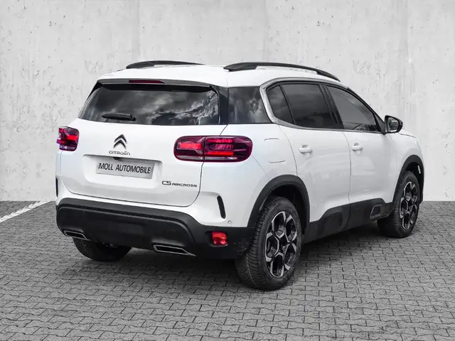 Citroen C5 Aircross view 2