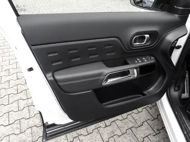 Citroen C5 Aircross view 11