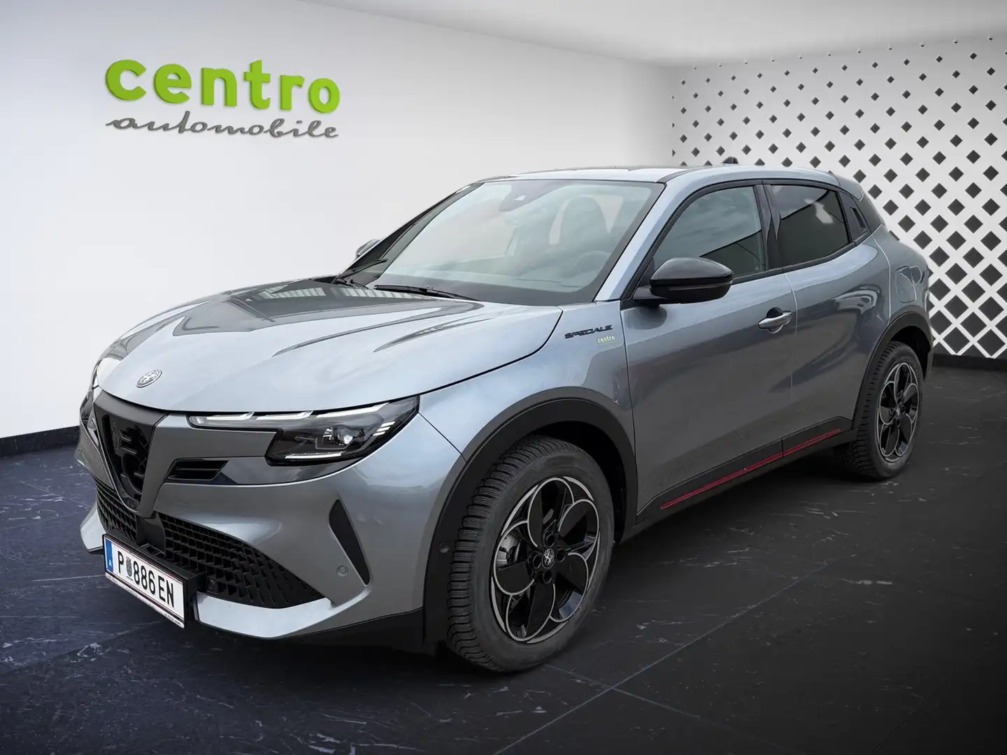 Alfa Romeo Junior Junior Elettrica Batterie 54kWh Speciale Speciale Grau - 2