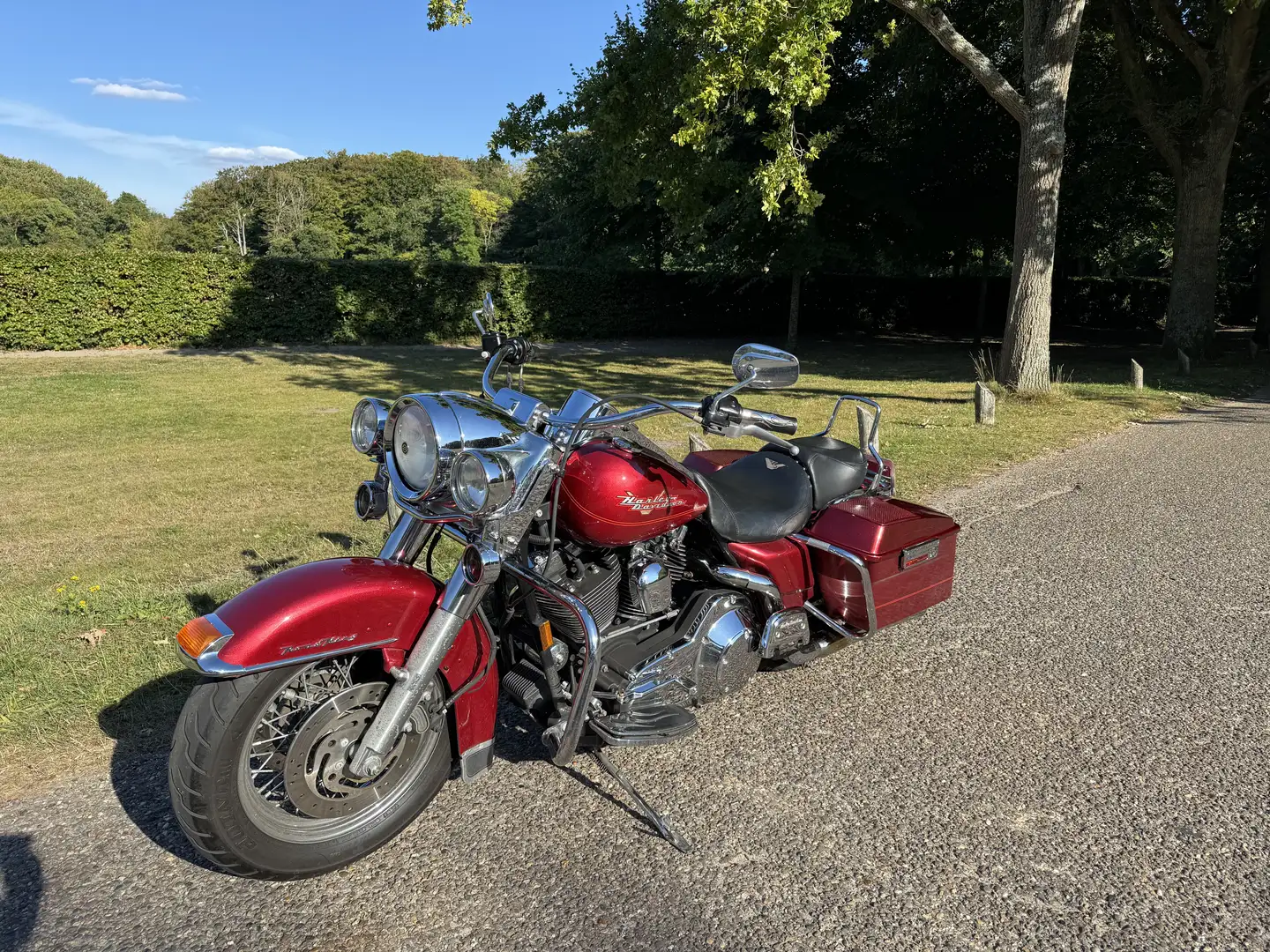 Harley-Davidson Road King FLHRC ROAD KING - 1