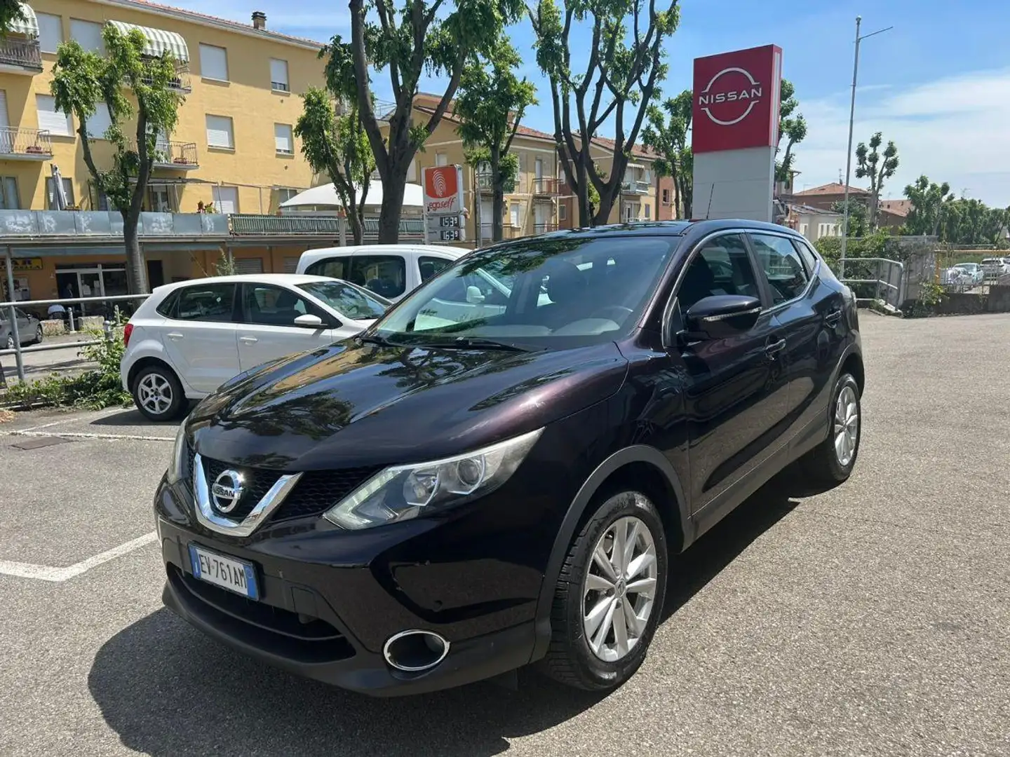 Nissan Qashqai 1.2 DIG-T Acenta Schwarz - 1