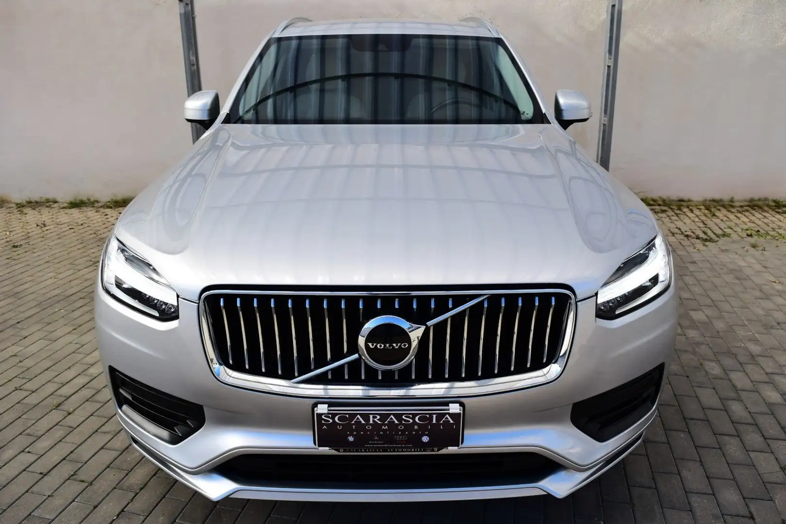 Volvo XC90 2.0 B5 235 cv AWD Geartronic Business Plus Argento - 2