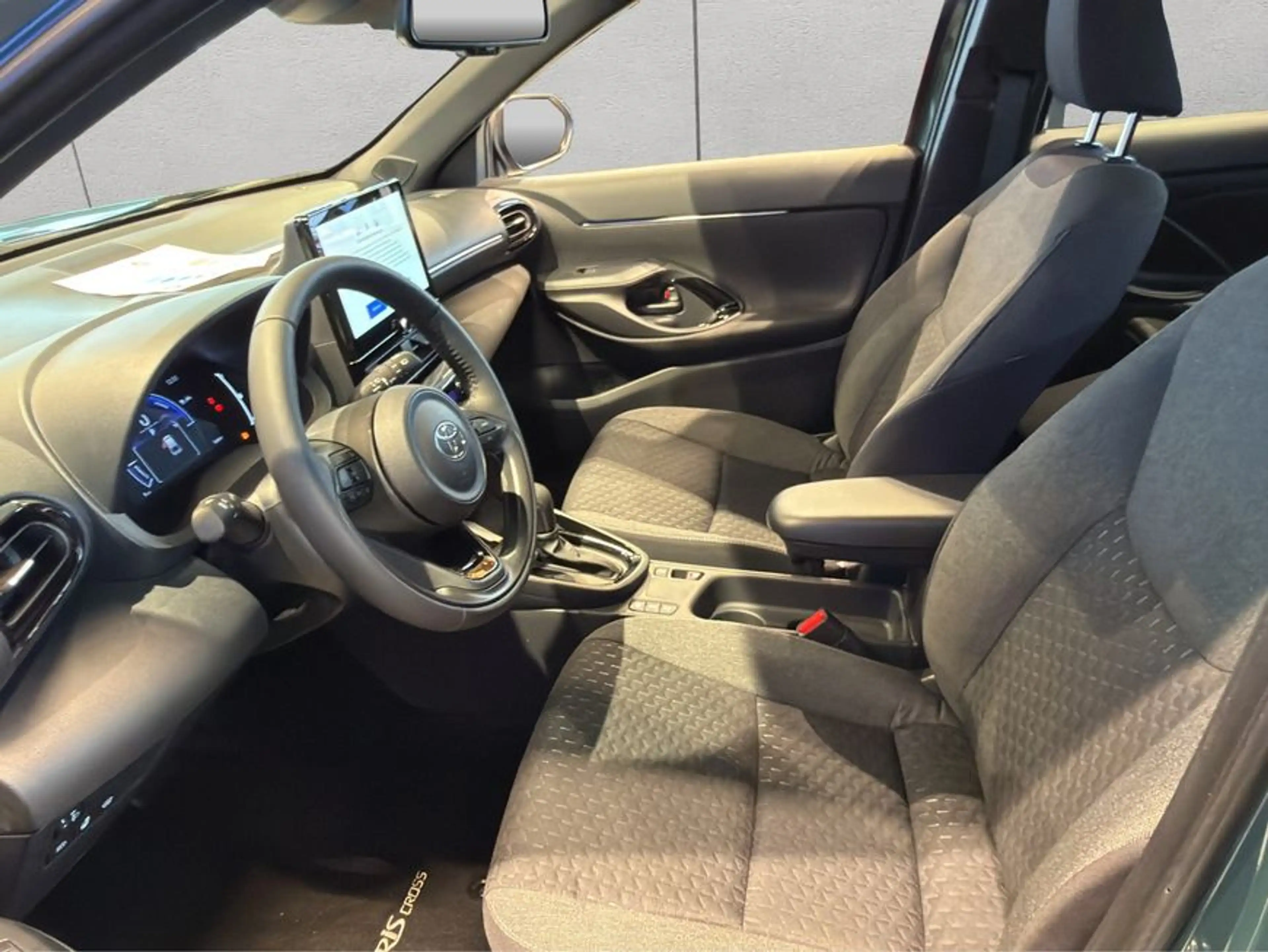 Toyota Yaris Cross Hybrid 130 1.5 VVT-i Teamplayer — photo 10