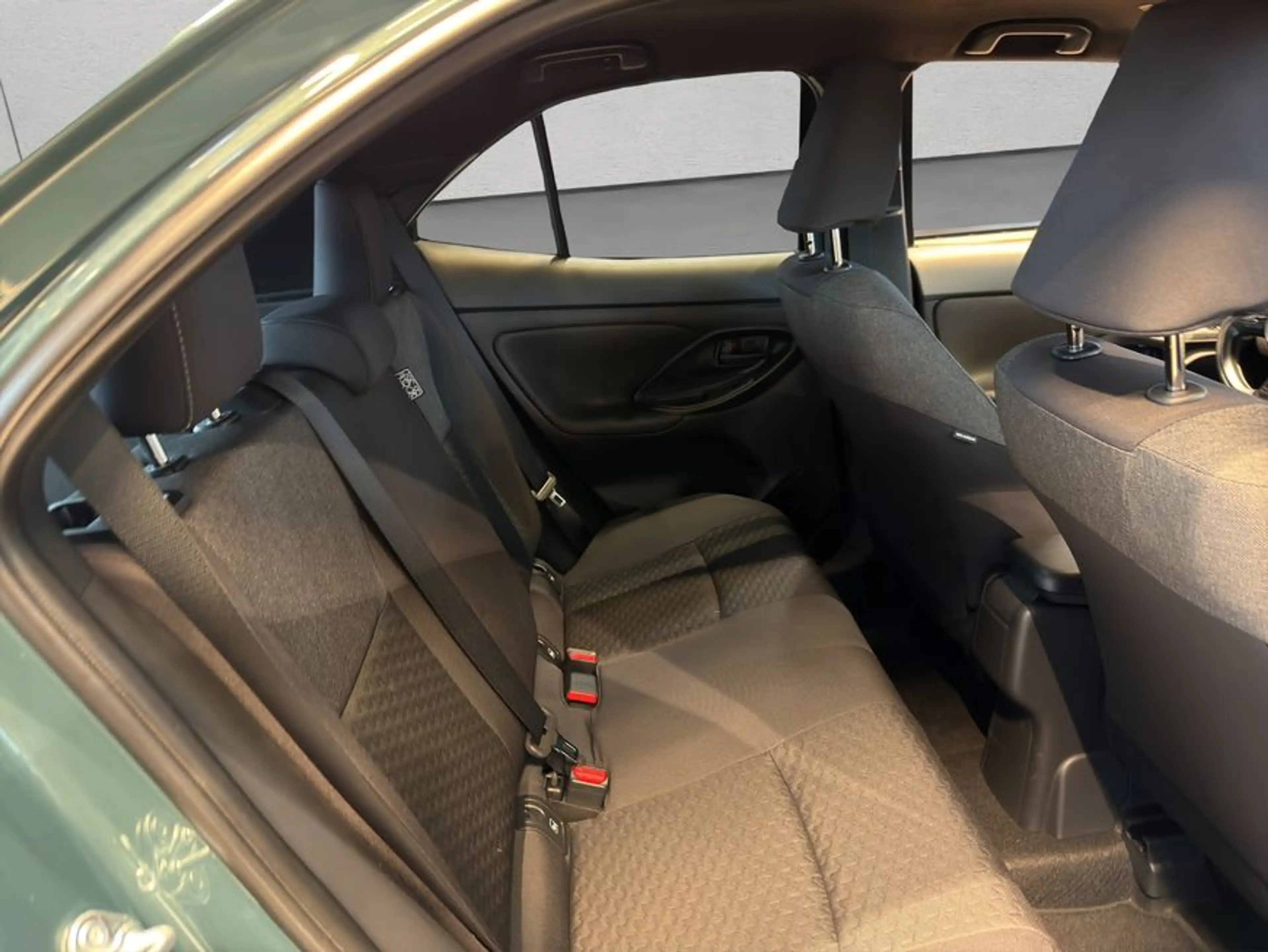 Toyota Yaris Cross Hybrid 130 1.5 VVT-i Teamplayer — photo 18