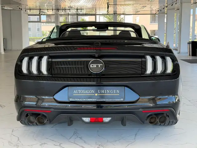 Ford Mustang view 7