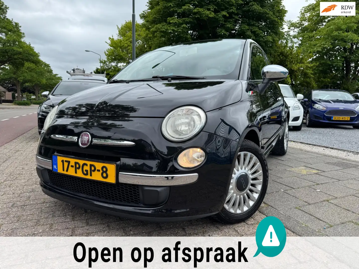 Fiat 500 1.2 Lounge A-C Elek Pakket Lmv CarPlay Panorama Zwart - 1