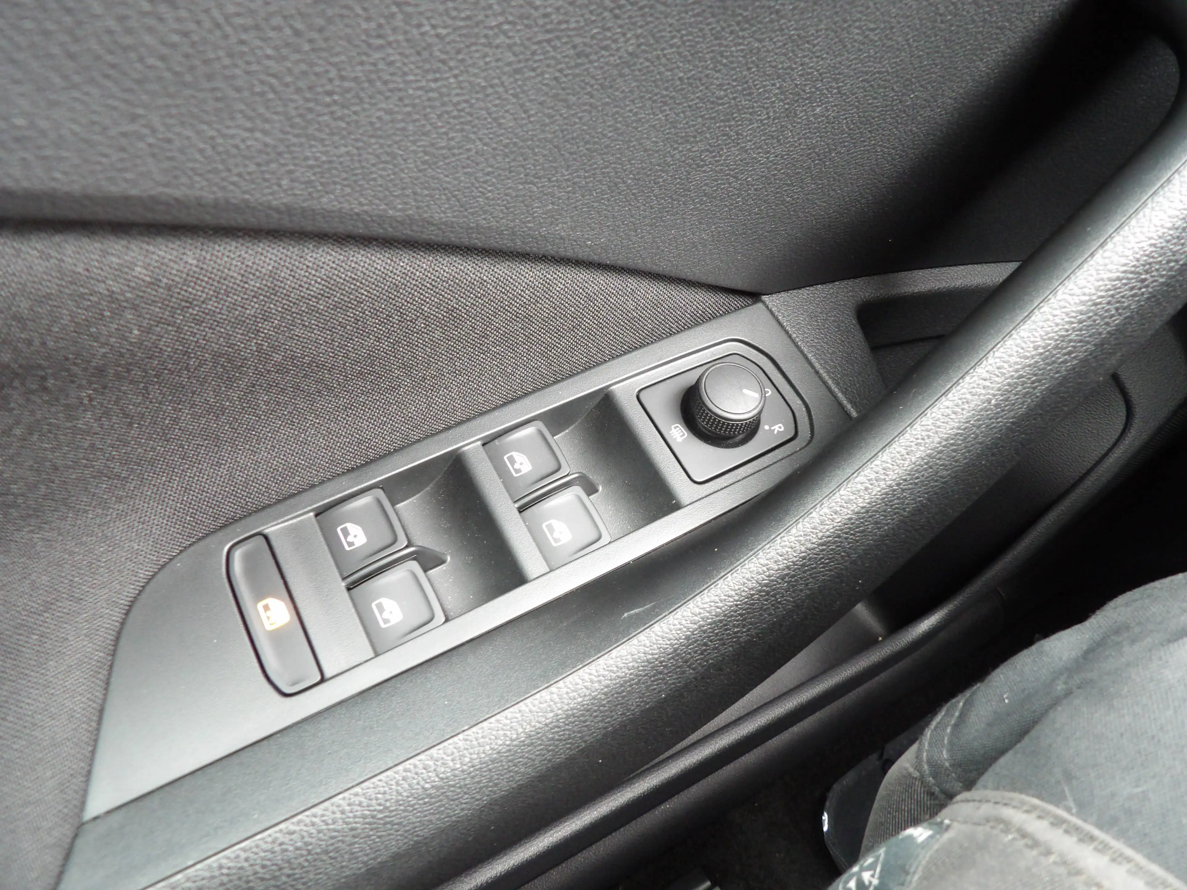 Skoda Kamiq Kamiq 1.0 TSI DSG Style — photo 22