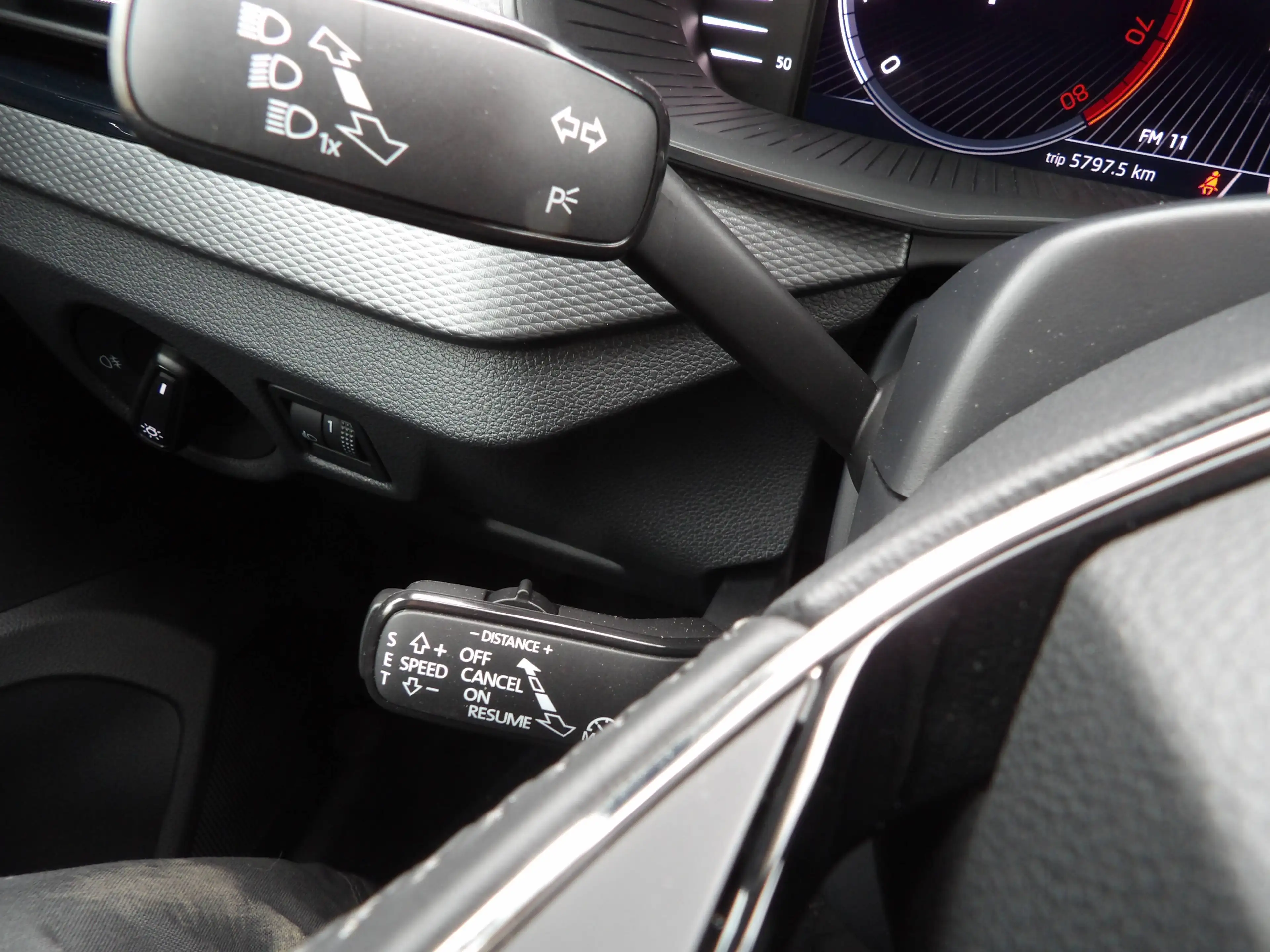 Skoda Kamiq Kamiq 1.0 TSI DSG Style — photo 16
