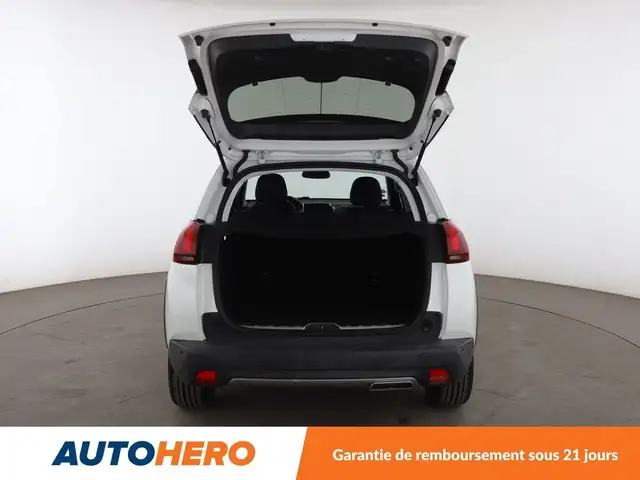 Peugeot 2008 view 17