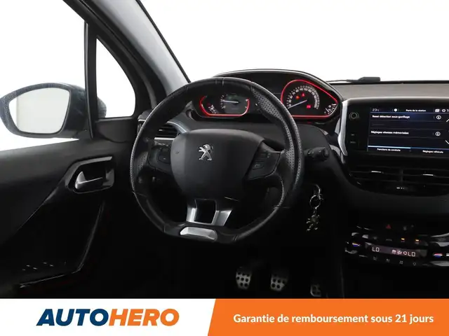Peugeot 2008 view 13
