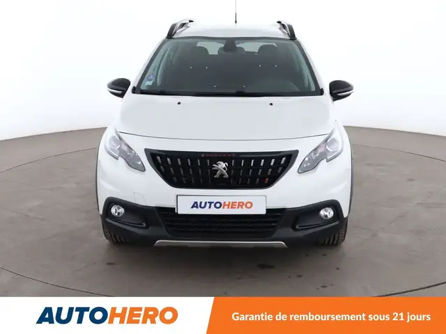 Peugeot 2008 view 9