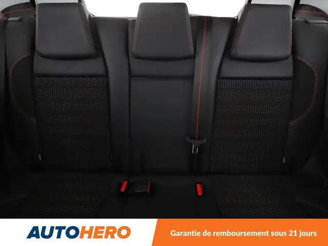 Peugeot 2008 view 16