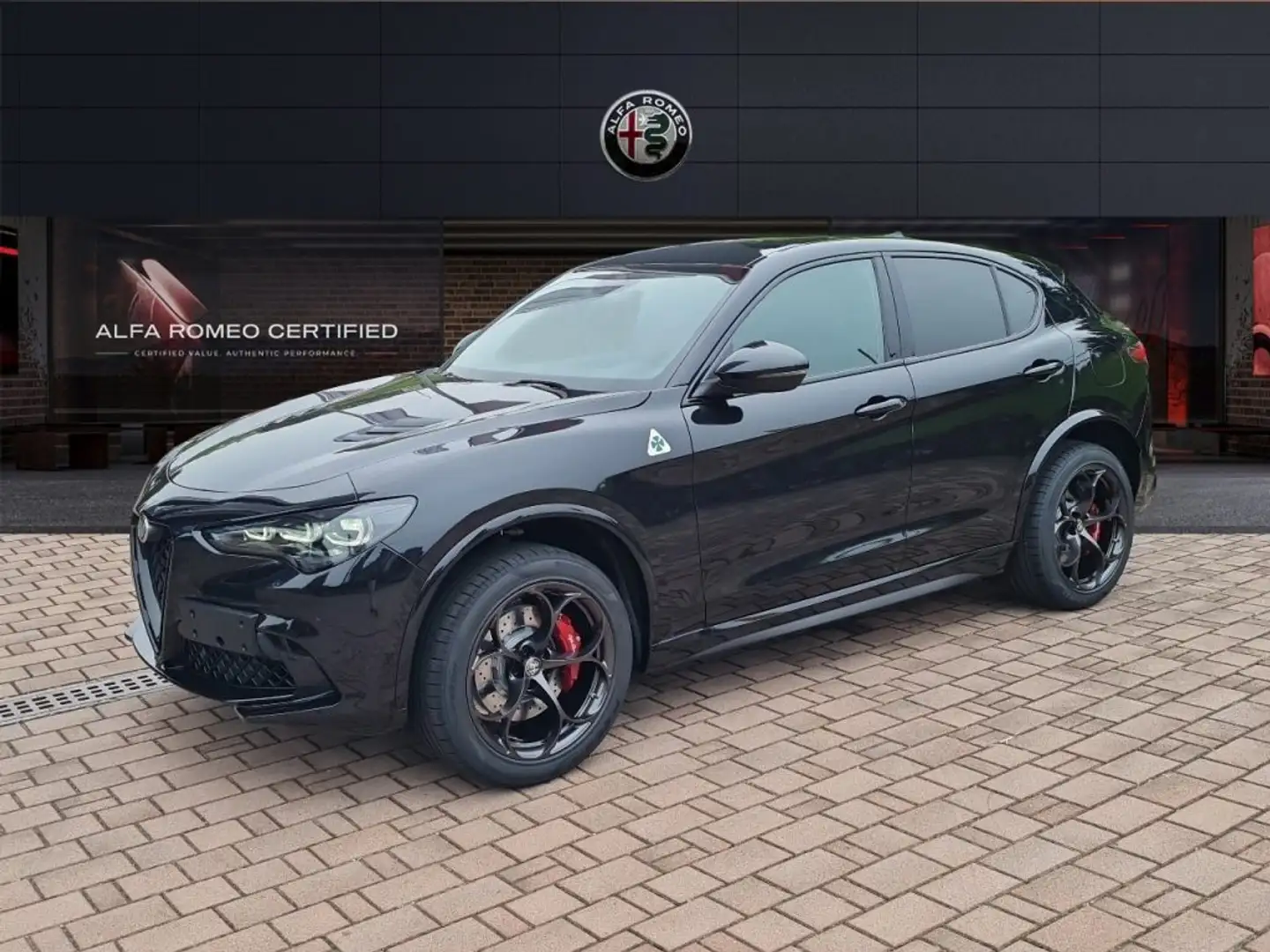 Alfa Romeo Stelvio 2.9 Bi-Turbo V6 520 CV AT8 Q4 Quadrifoglio Schwarz - 1
