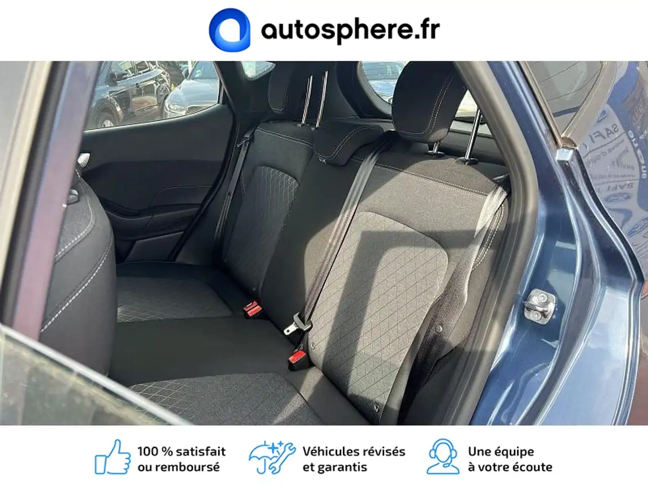 Ford Fiesta Active — photo 13