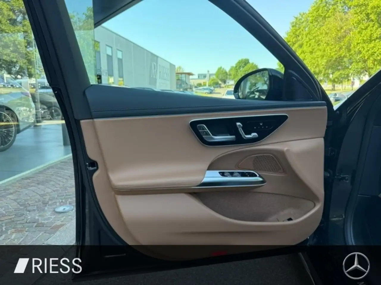 Mercedes-Benz E-Class 2026