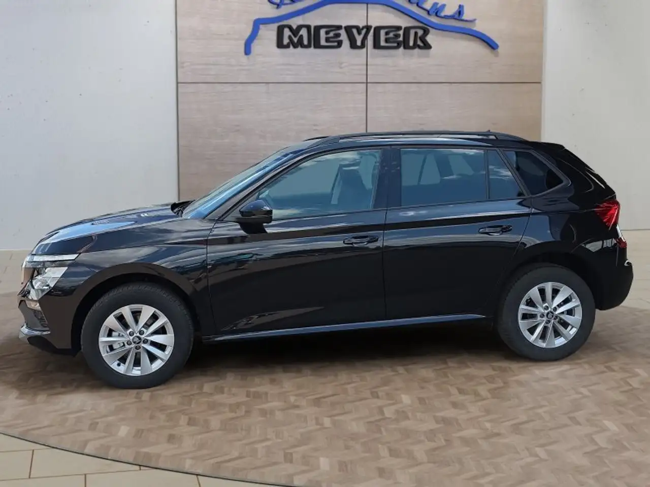 Skoda Kamiq Selection 1,0TSI DSG Kessy/Kamera/Temp/2-Z.Klimaau, миниатюра 2