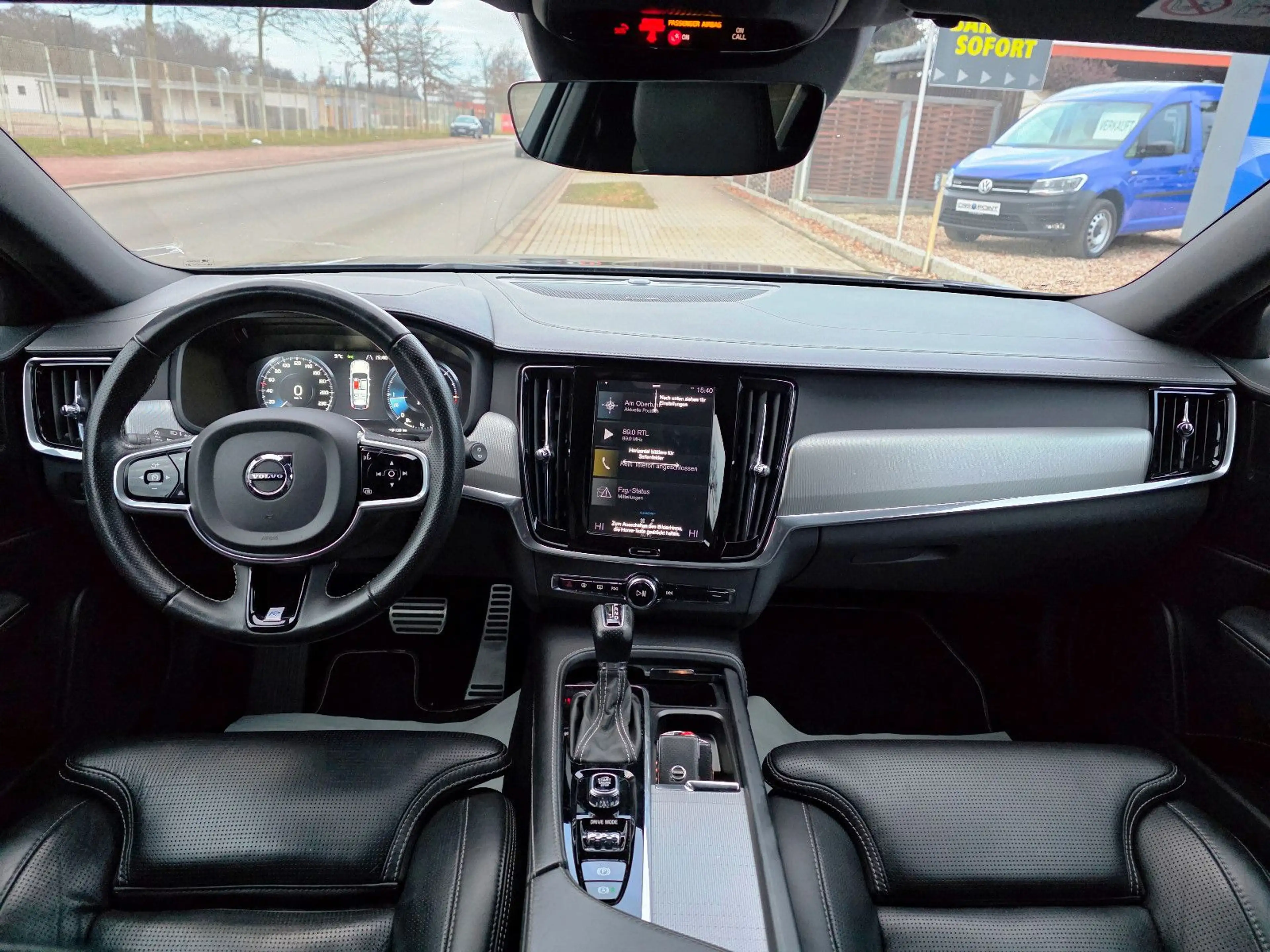 Volvo V90 R Design AWD LED Leder DAB ACC Massage H&K — photo 11