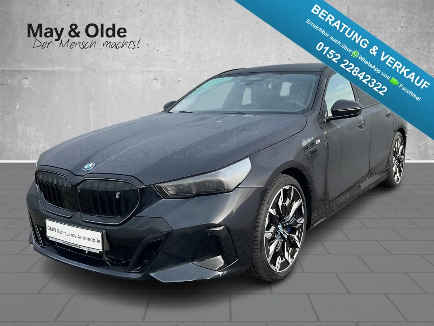 BMW i5 eDrive40 Touring M Sport Pro 21'' AHK B&W Schwarz - 1