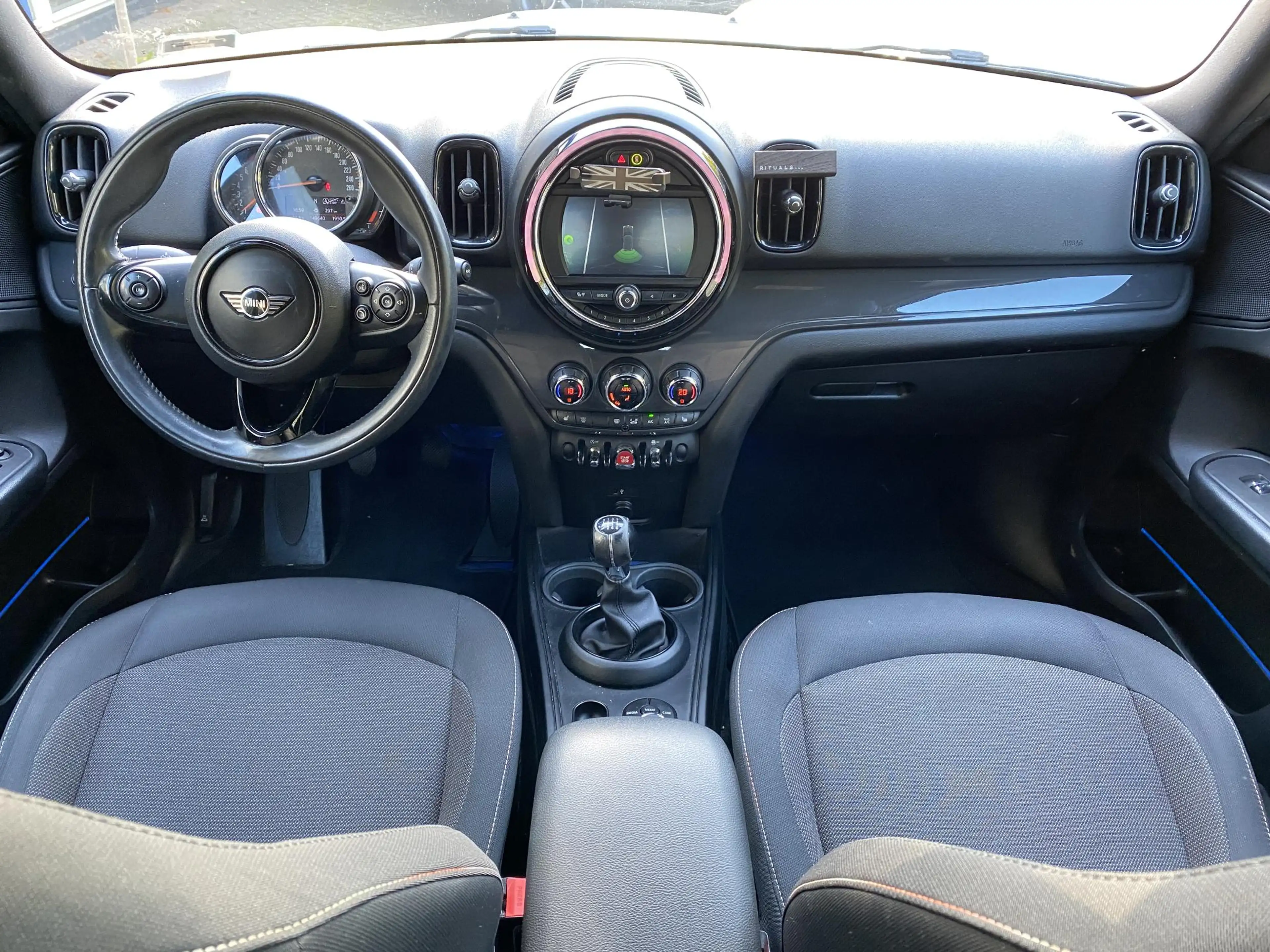 MINI One Countryman 1.5 Pepper Cruise Controle / Stoelverwarming / Aut — photo 3