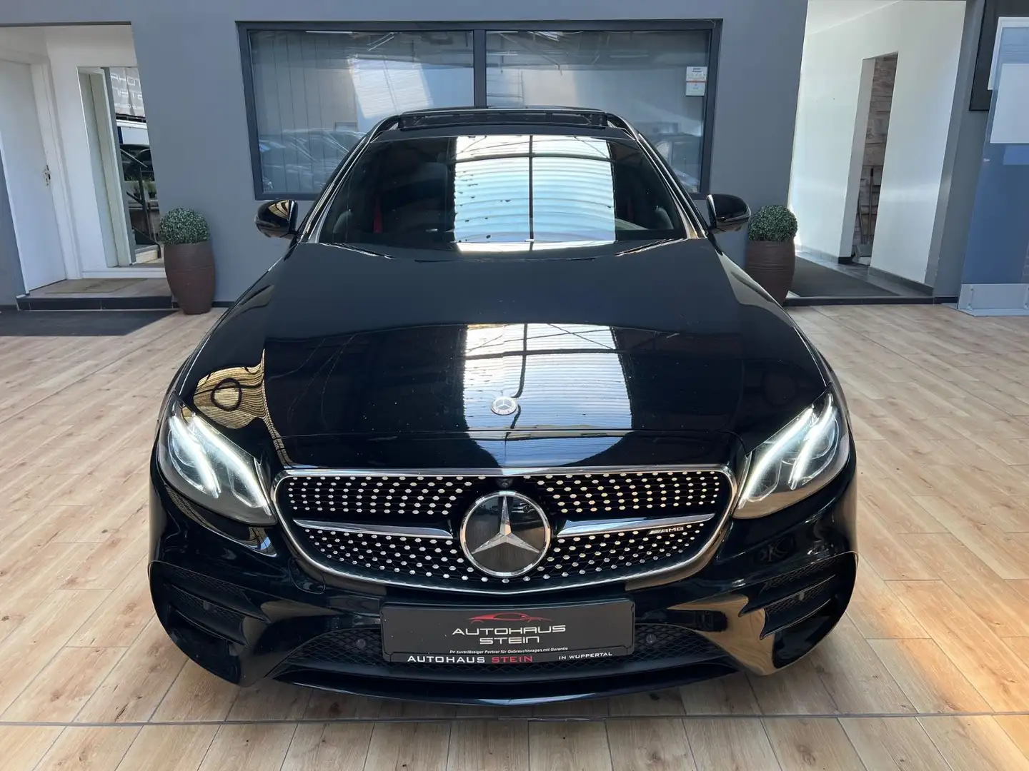 Mercedes-Benz E 43 AMG - T-Modell E 43 AMG 4Matic/Head-UP/360° Noir - 2