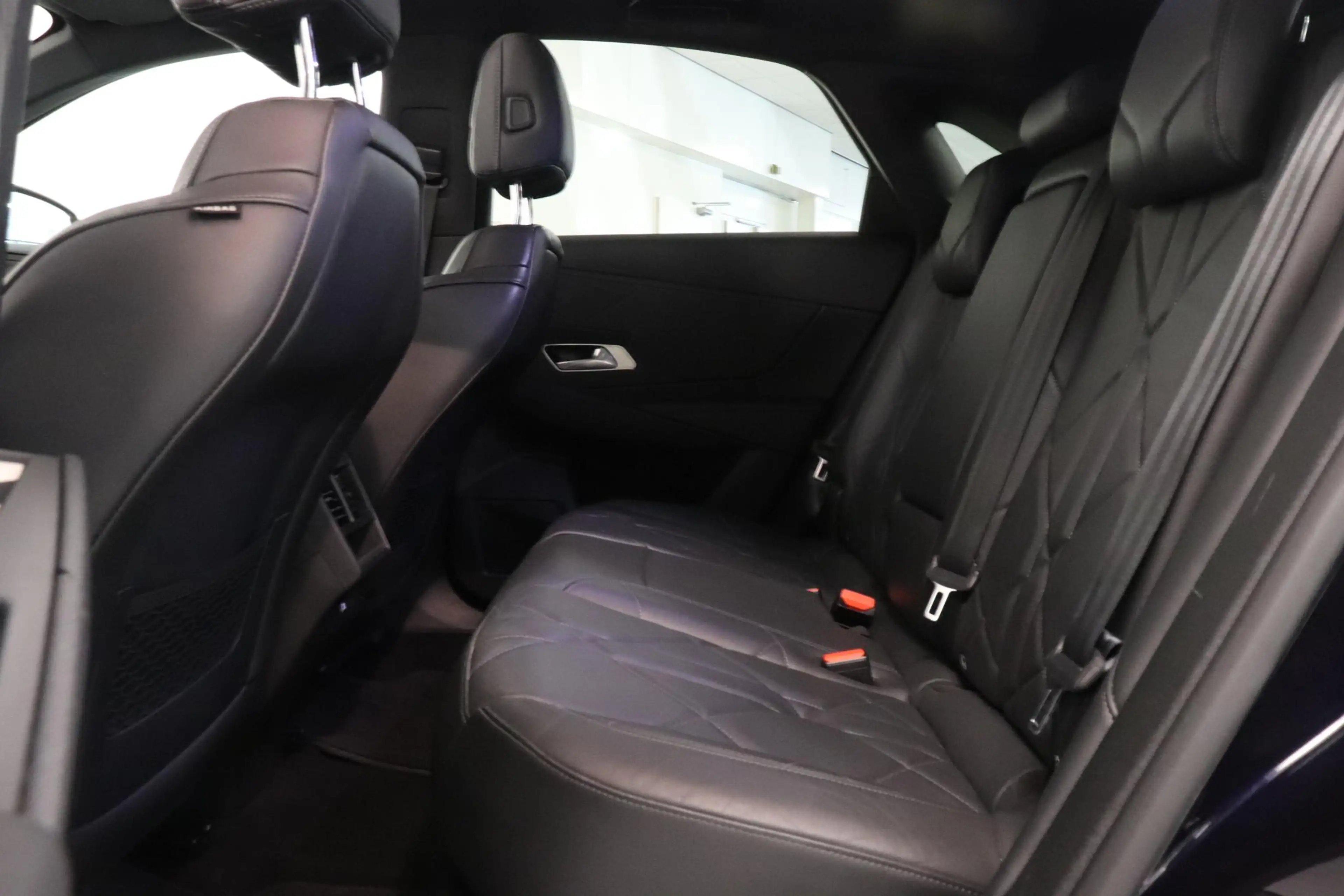 DS Automobiles DS 7 Crossback 1.6 PureTech Business | elektrische stoelen | Pano — photo 8