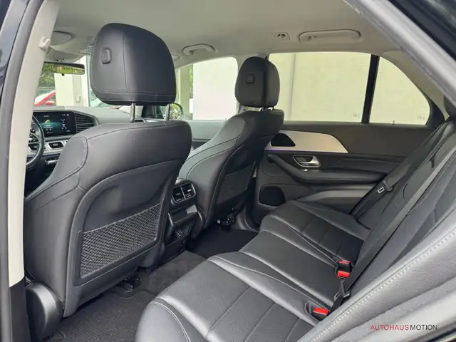 Mercedes-Benz GLE view 11
