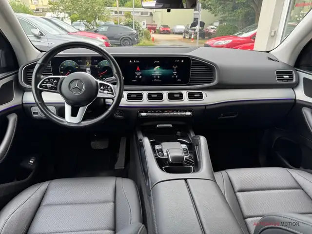 Mercedes-Benz GLE view 12
