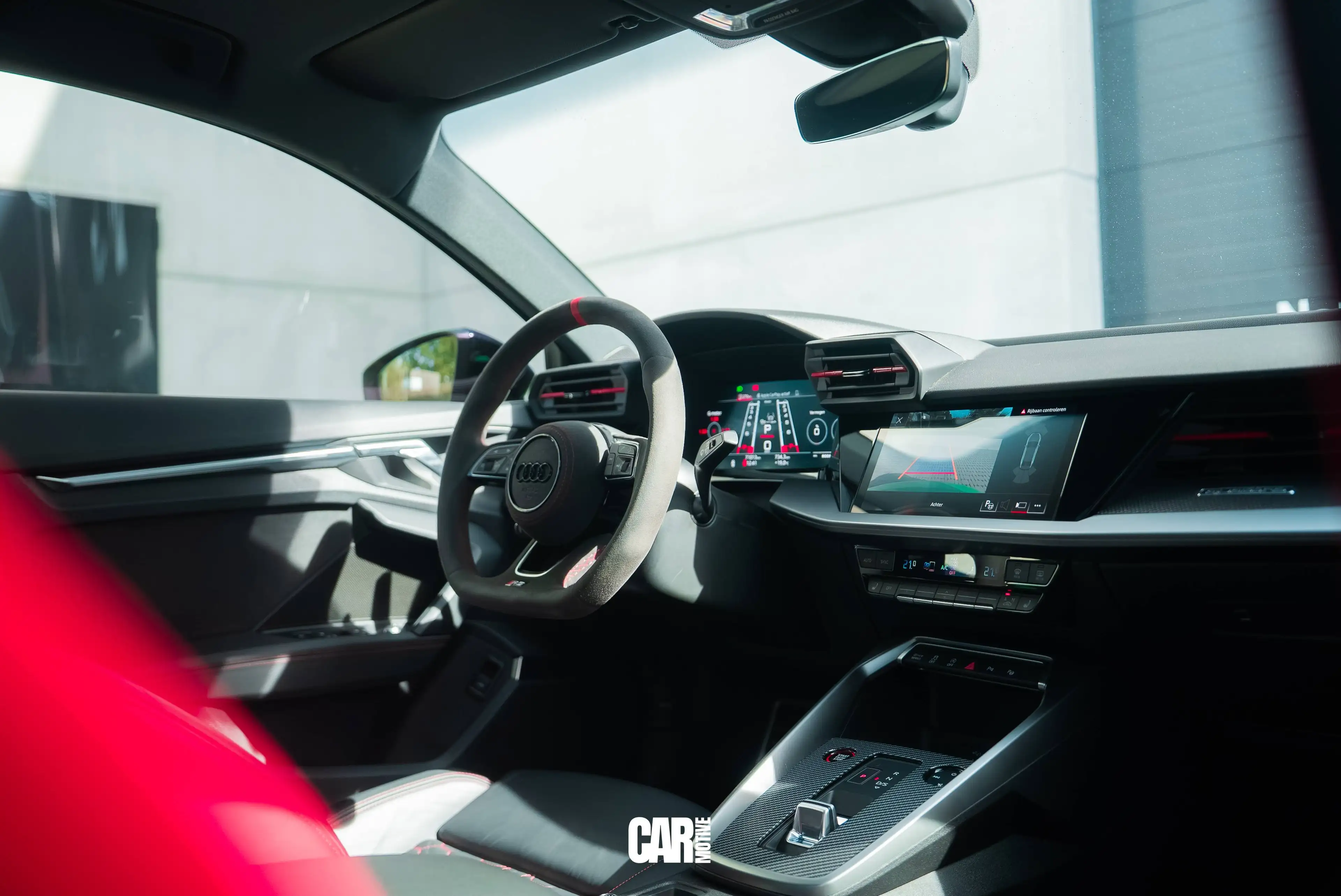 Audi RS3 RS3 Sedan 2.5 TFSI Quattro S tronic / PANO / B&O / MATRIX / LEDER / KEYLESS — photo 15