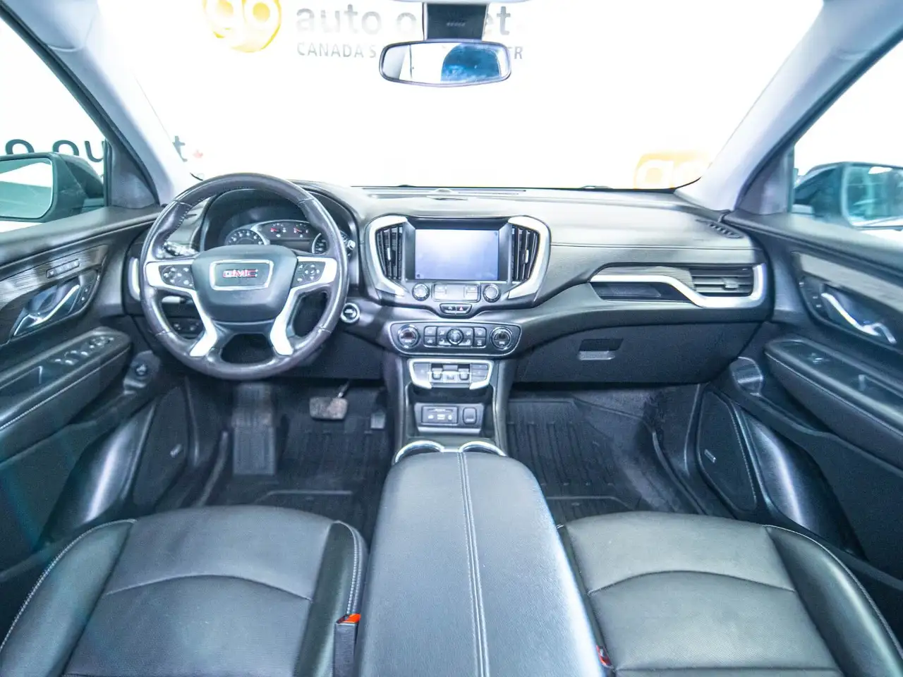 GMC Terrain photo GMC Terrain