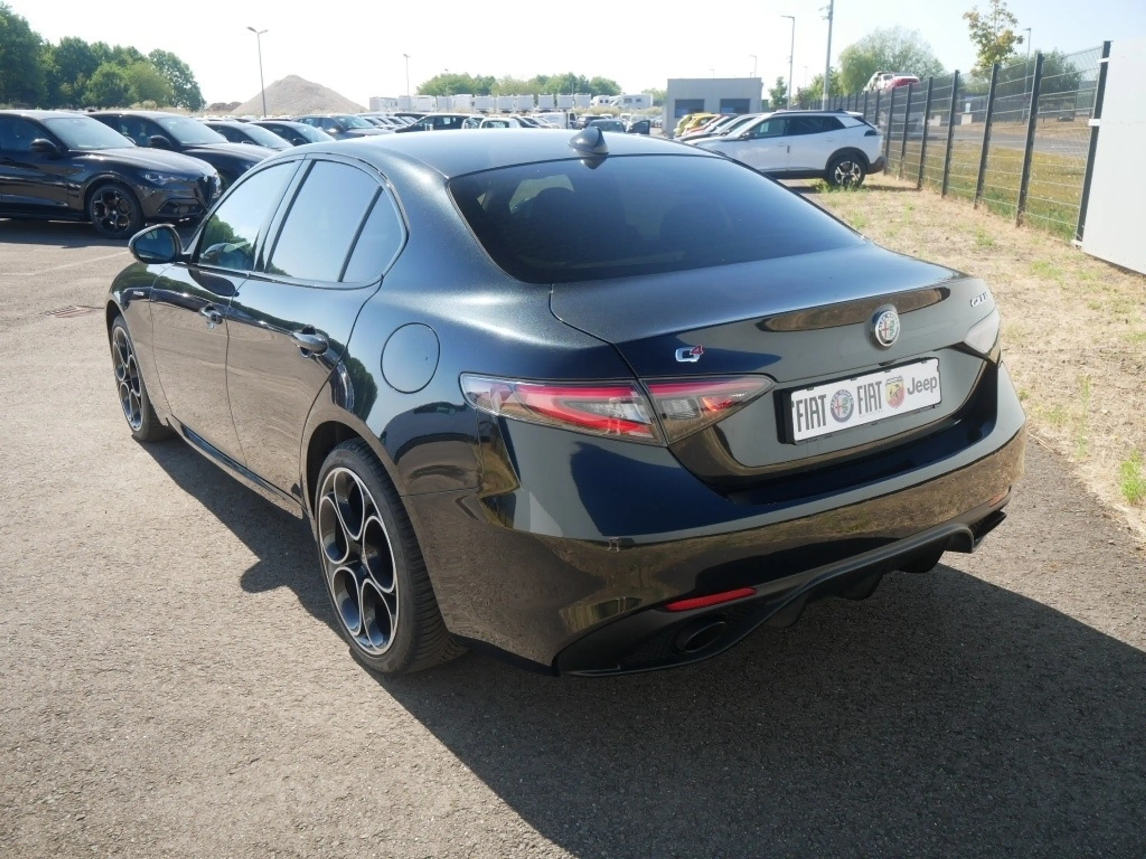 Alfa Romeo Giulia VELOCE 2.0 TURBO 16V 280 PS AT TECHNOLOGIE — photo 5