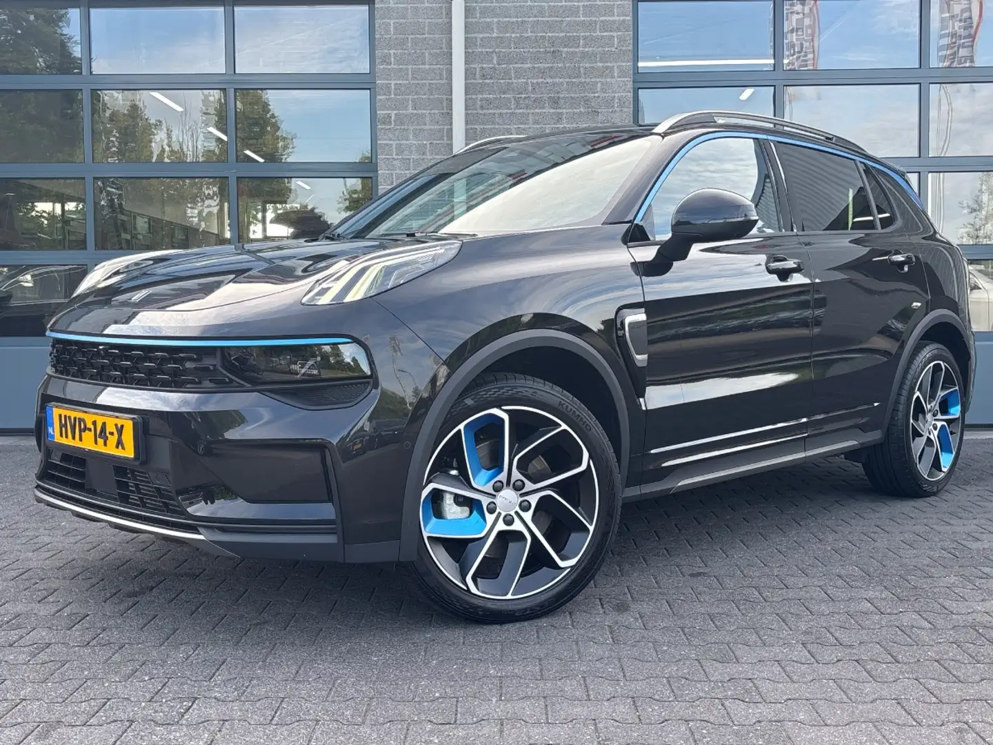 Lynk & Co 01 1.5 PLUG IN HYBRID | ZWARTE HEMEL | 360 CAMERA | Zwart - 1