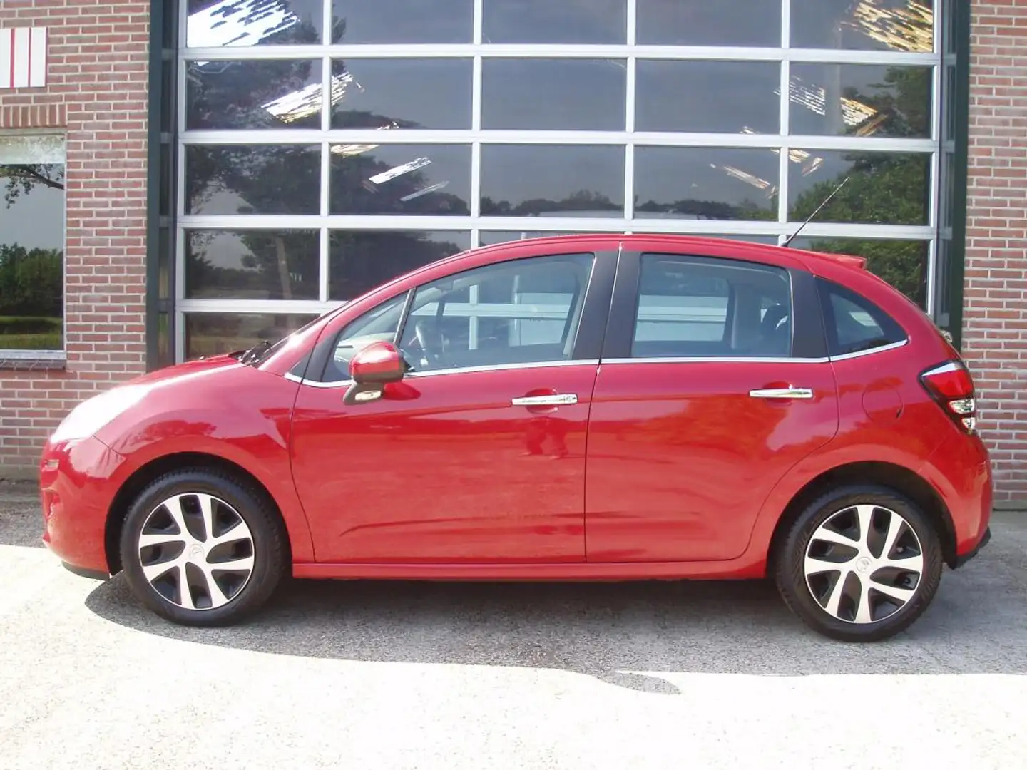Citroen C3 1.6 BlueHDi Collection, BJ:2015 en 128.000km!!! Ai Rouge - 2