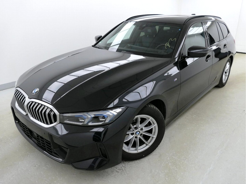 BMW 318 318i Touring M Sport Pano HUD ACC AHK 360°Kam