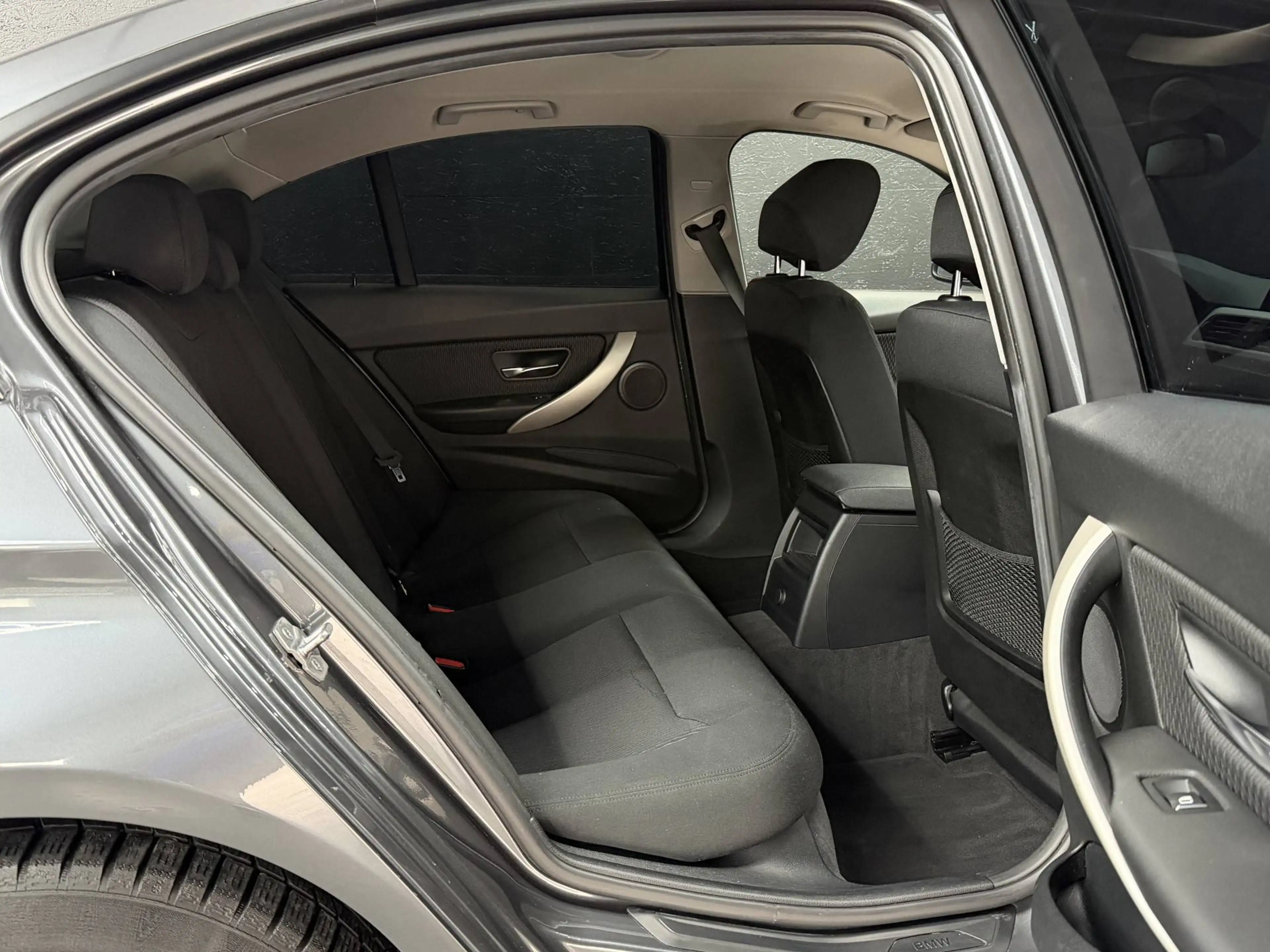 BMW 316 d * FACELIFT * EURO 6B * 102gr c02 * GARANTIE !! — photo 13