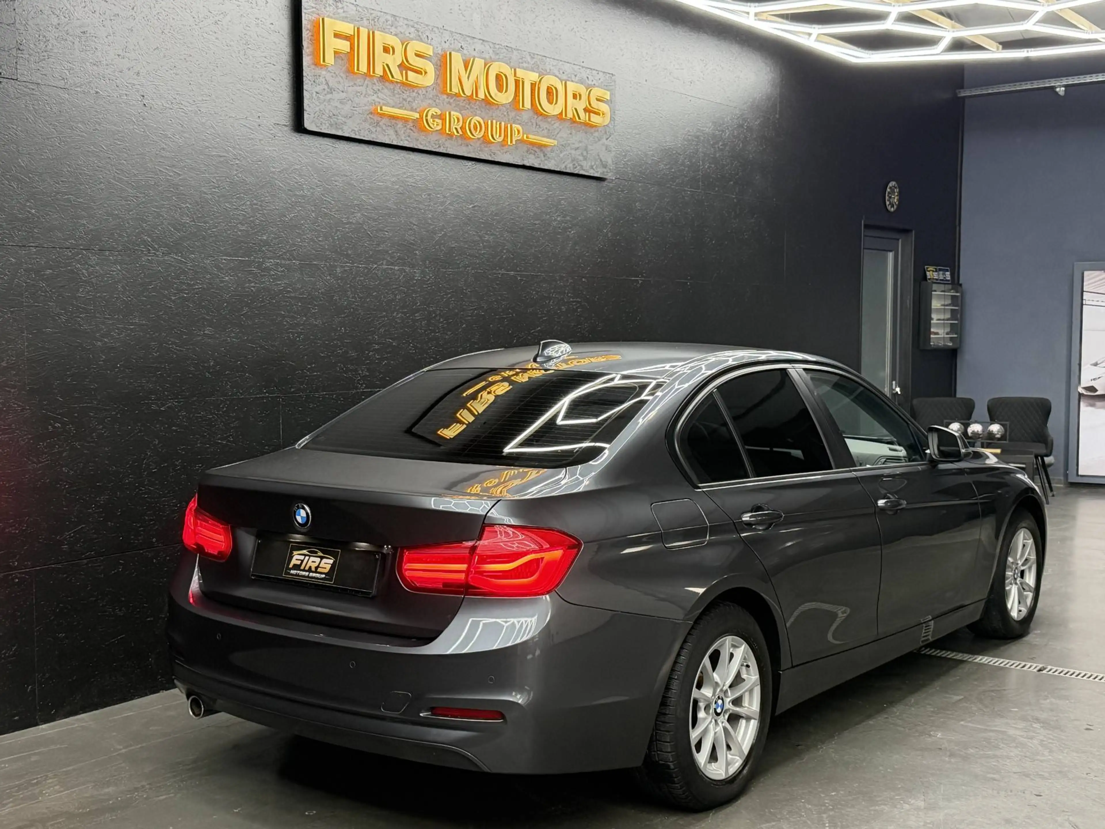 BMW 316 d * FACELIFT * EURO 6B * 102gr c02 * GARANTIE !! — photo 8