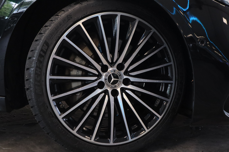 Mercedes-Benz C 300 4MATIC AMG Line Burmester ACC Lane Assist Camera 2 — photo 3